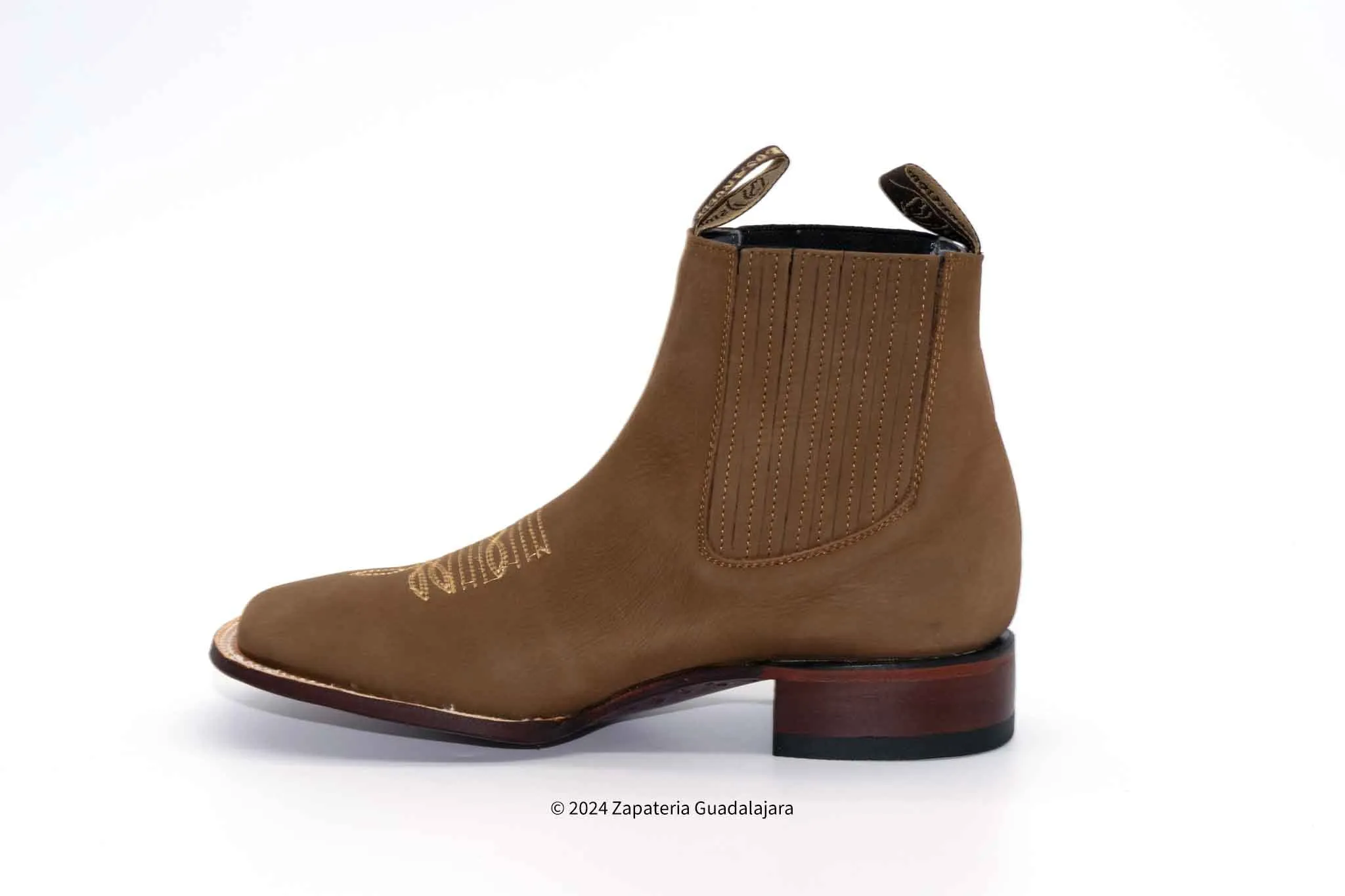70BM6361 MEN WIDE SQUARE TOE NOBUCK TAUPE LEATHER BOOT