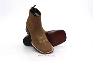 70BM6361 MEN WIDE SQUARE TOE NOBUCK TAUPE LEATHER BOOT