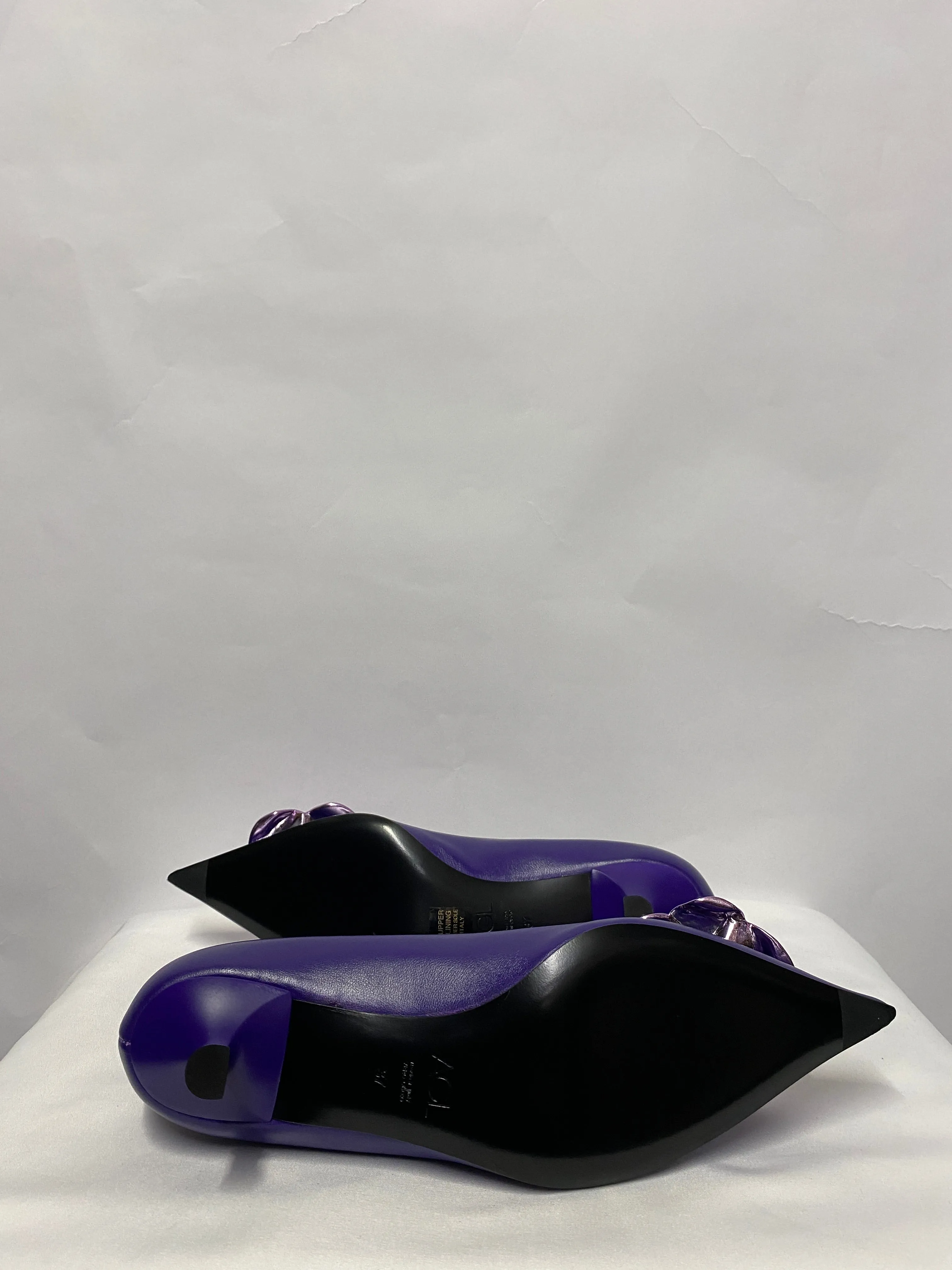 AGL Grape Limited Edition Leather K ONE Pumps 4 BNIB