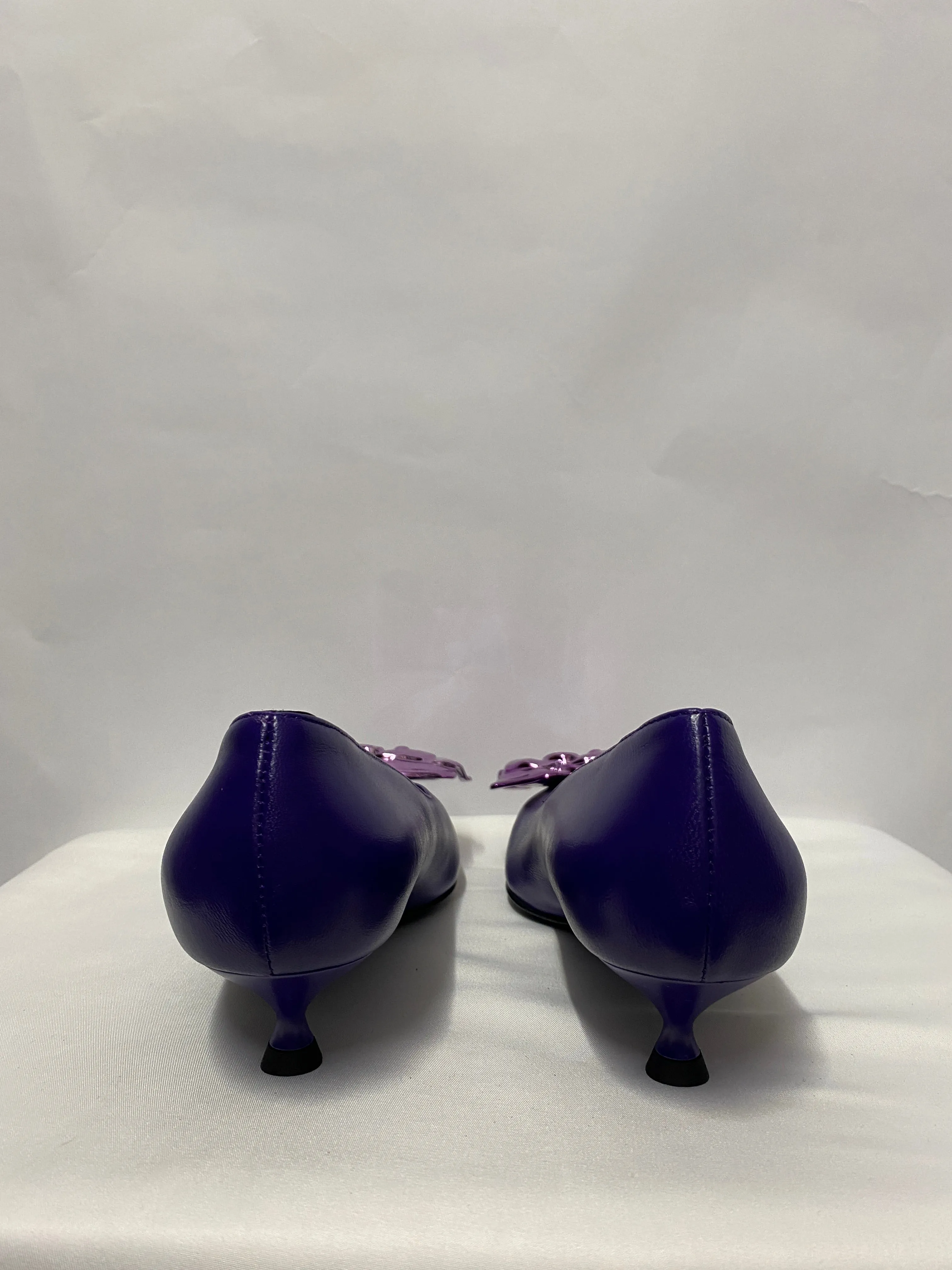 AGL Grape Limited Edition Leather K ONE Pumps 4 BNIB