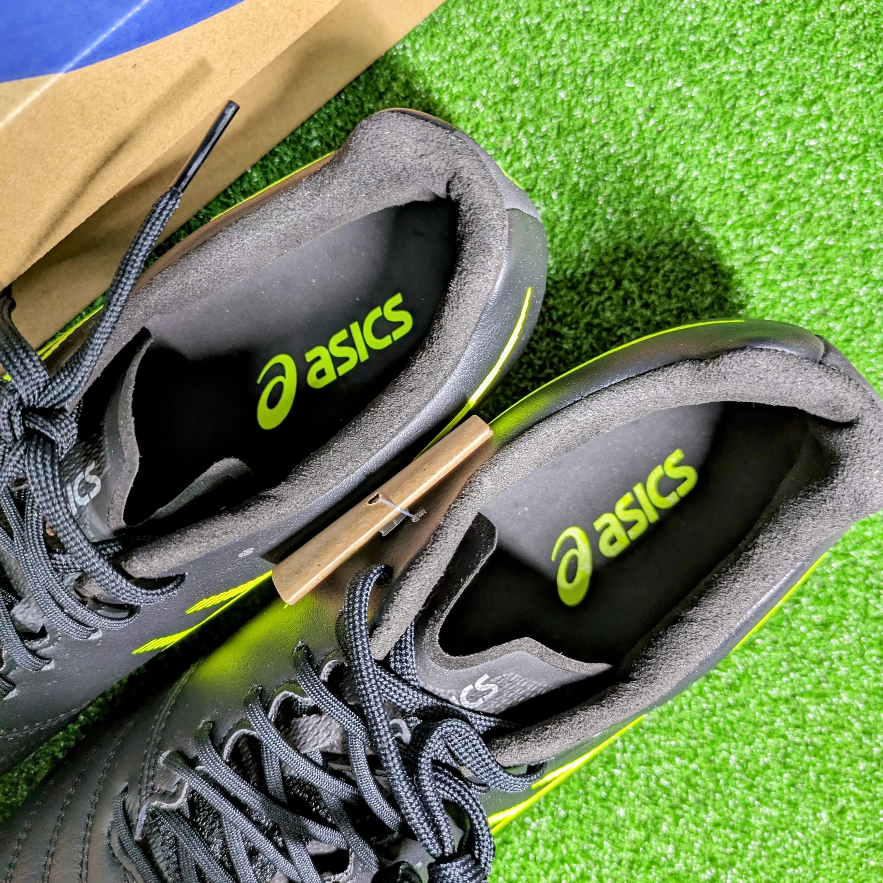 Asics DS Light X Fly Pro(Black/Safety Yellow)