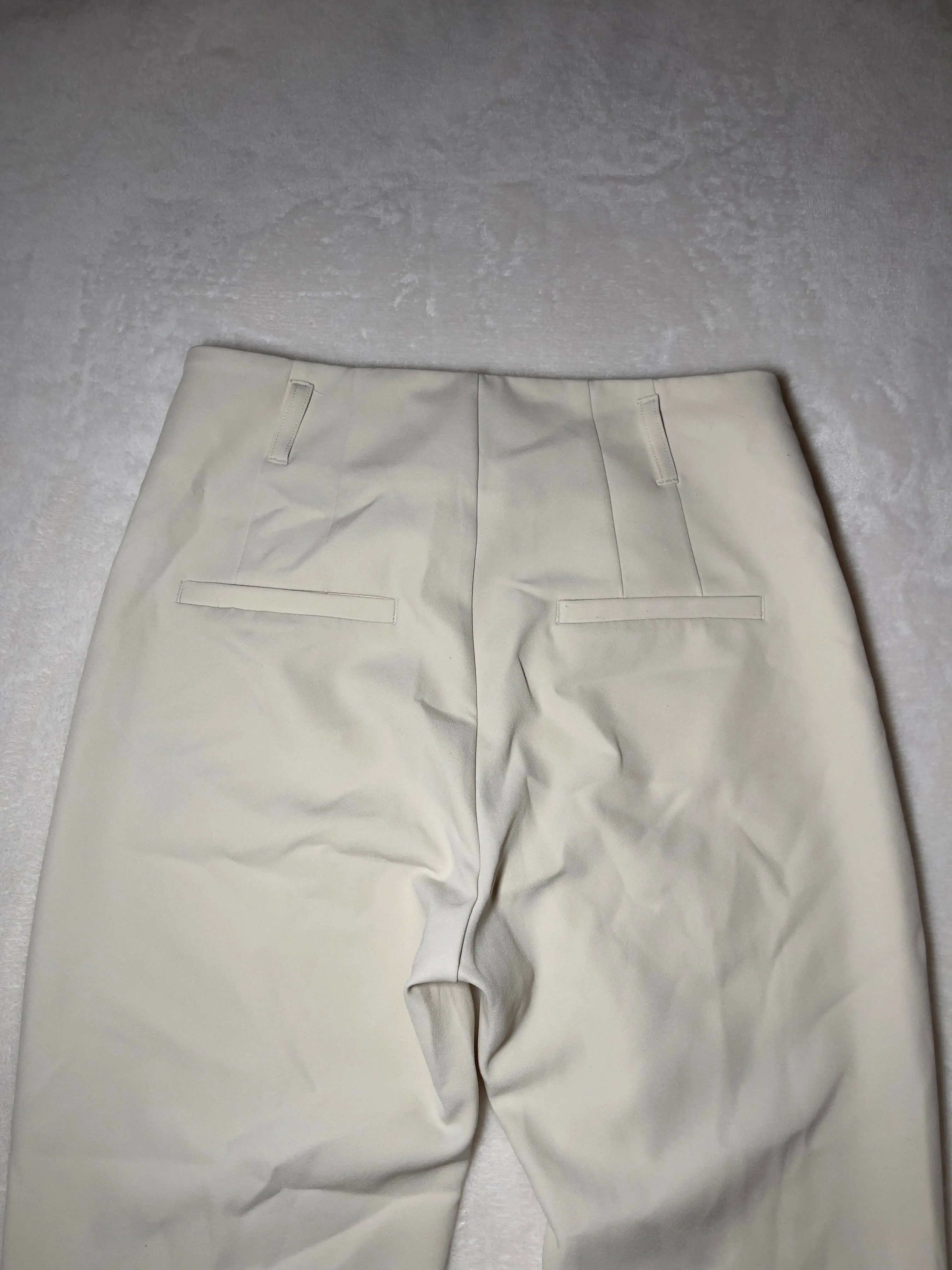 Bershka Stoffhosen Beige