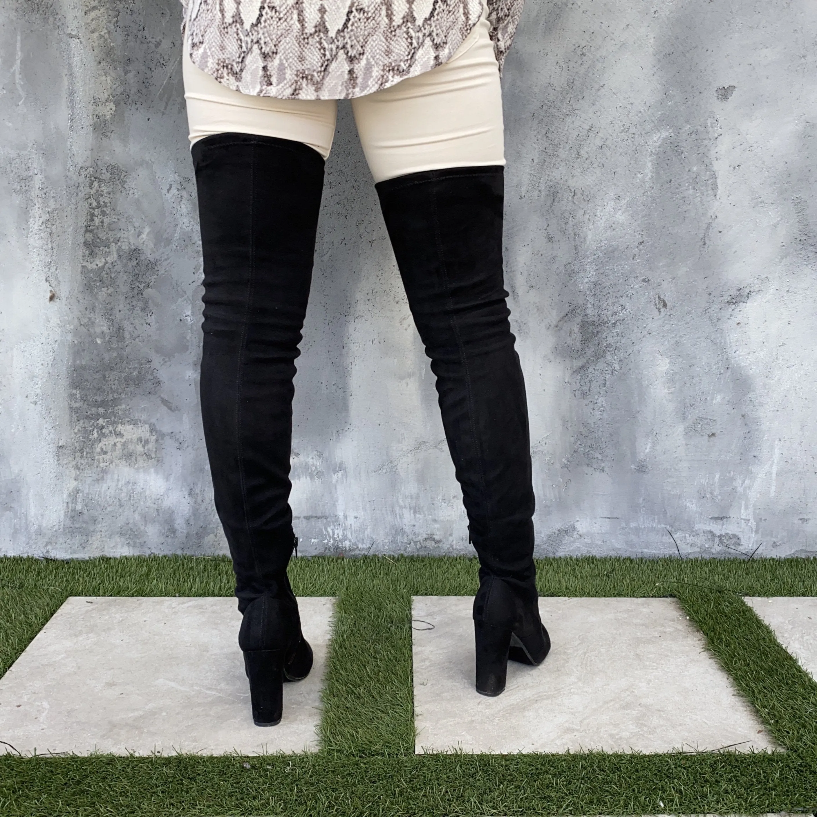 Catwalk Thigh High Suede Boots in Black