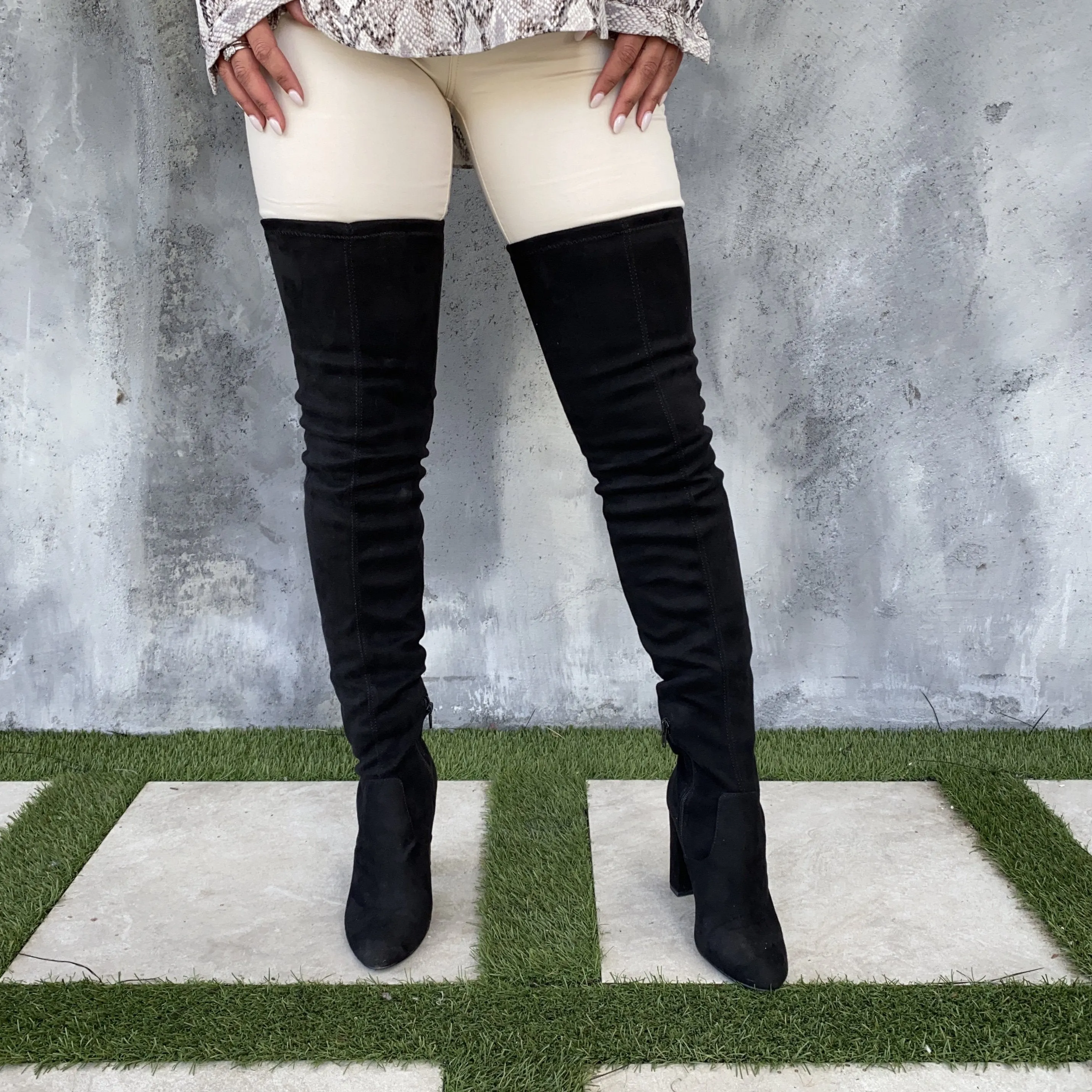 Catwalk Thigh High Suede Boots in Black