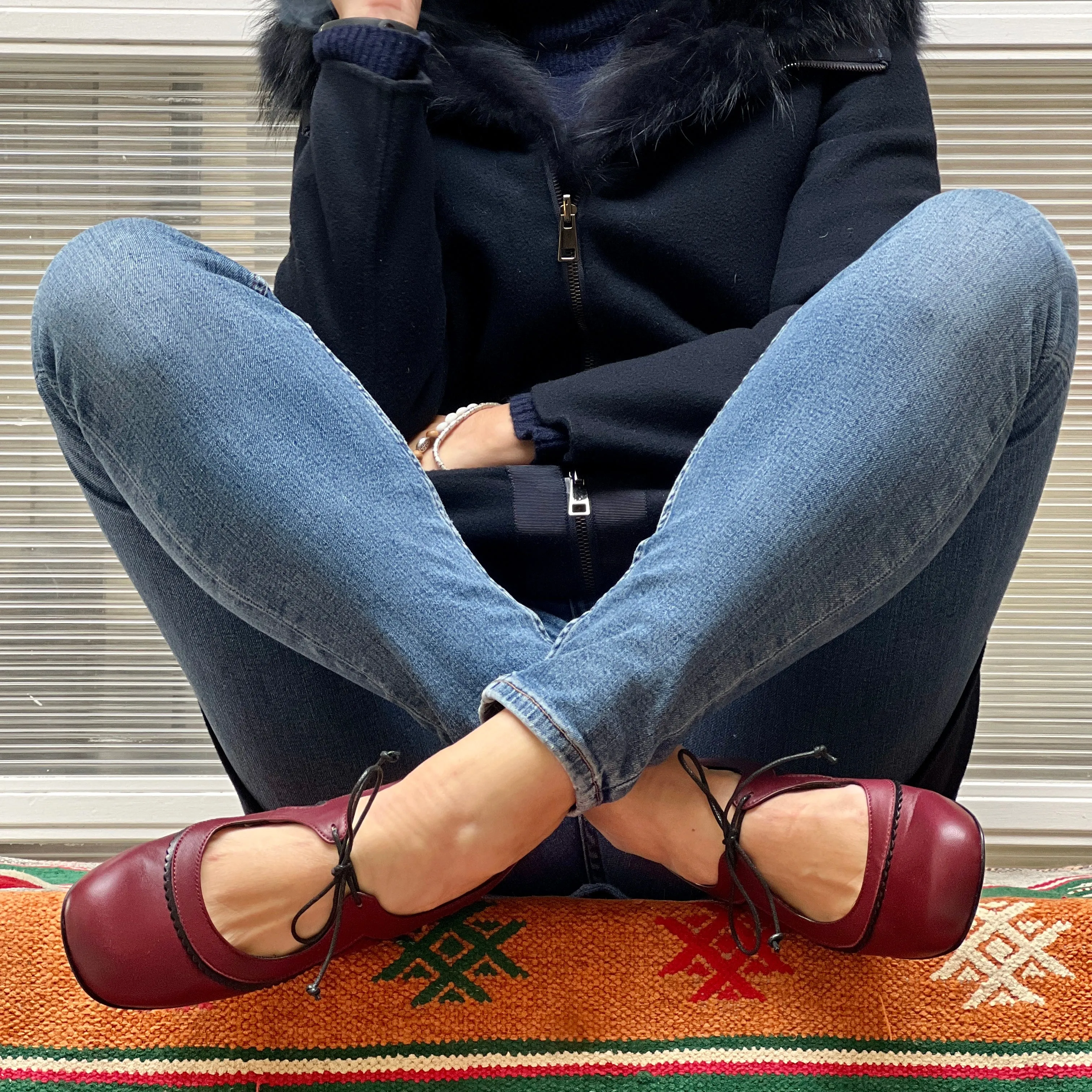 Edith Bordeaux scarpina in pelle bordeaux con lacci artigianale marchigiana