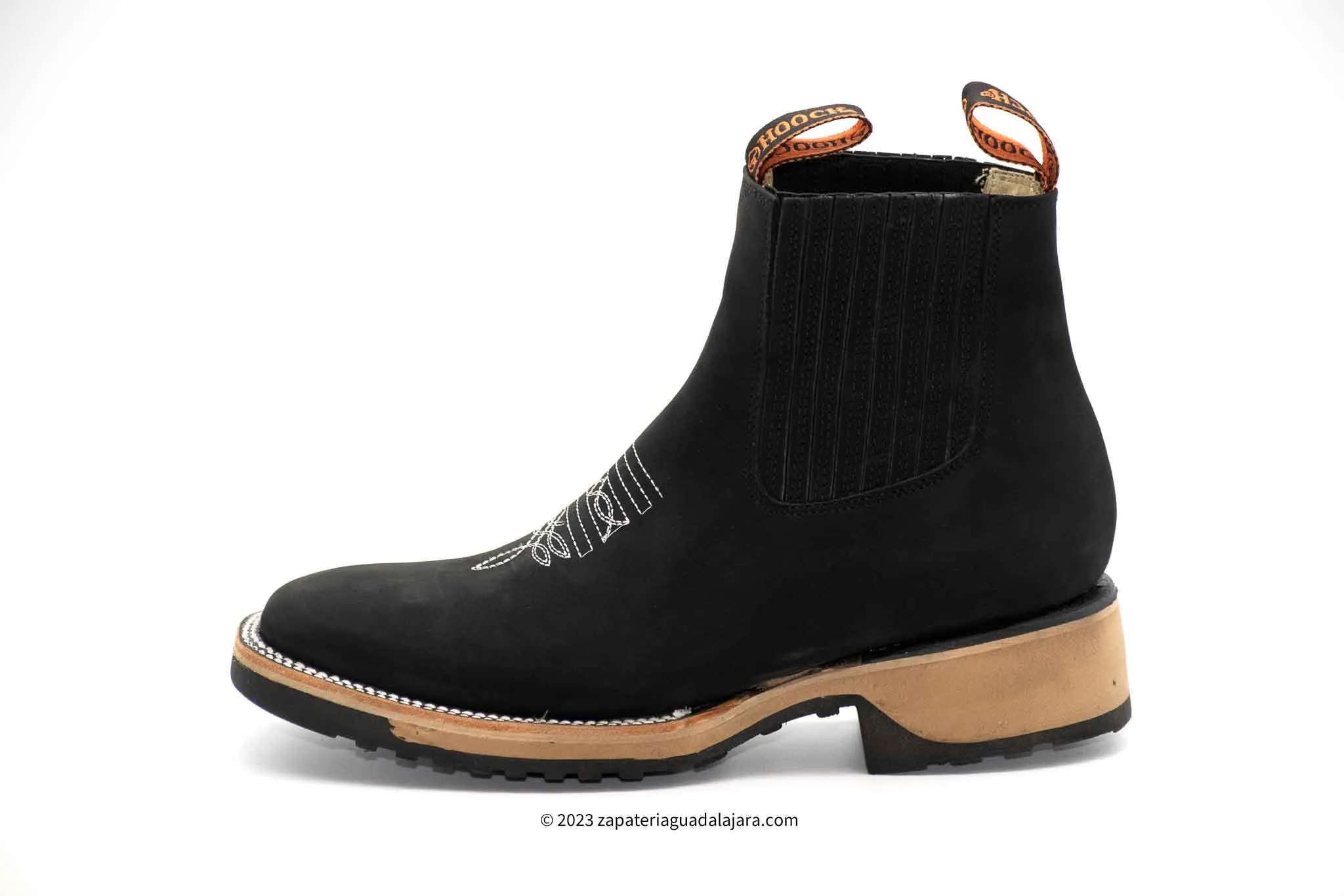 H42D2605 WIDE SQUARE TOE CRAZY BLACK