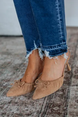 Keep Me Posted Heels - Sand