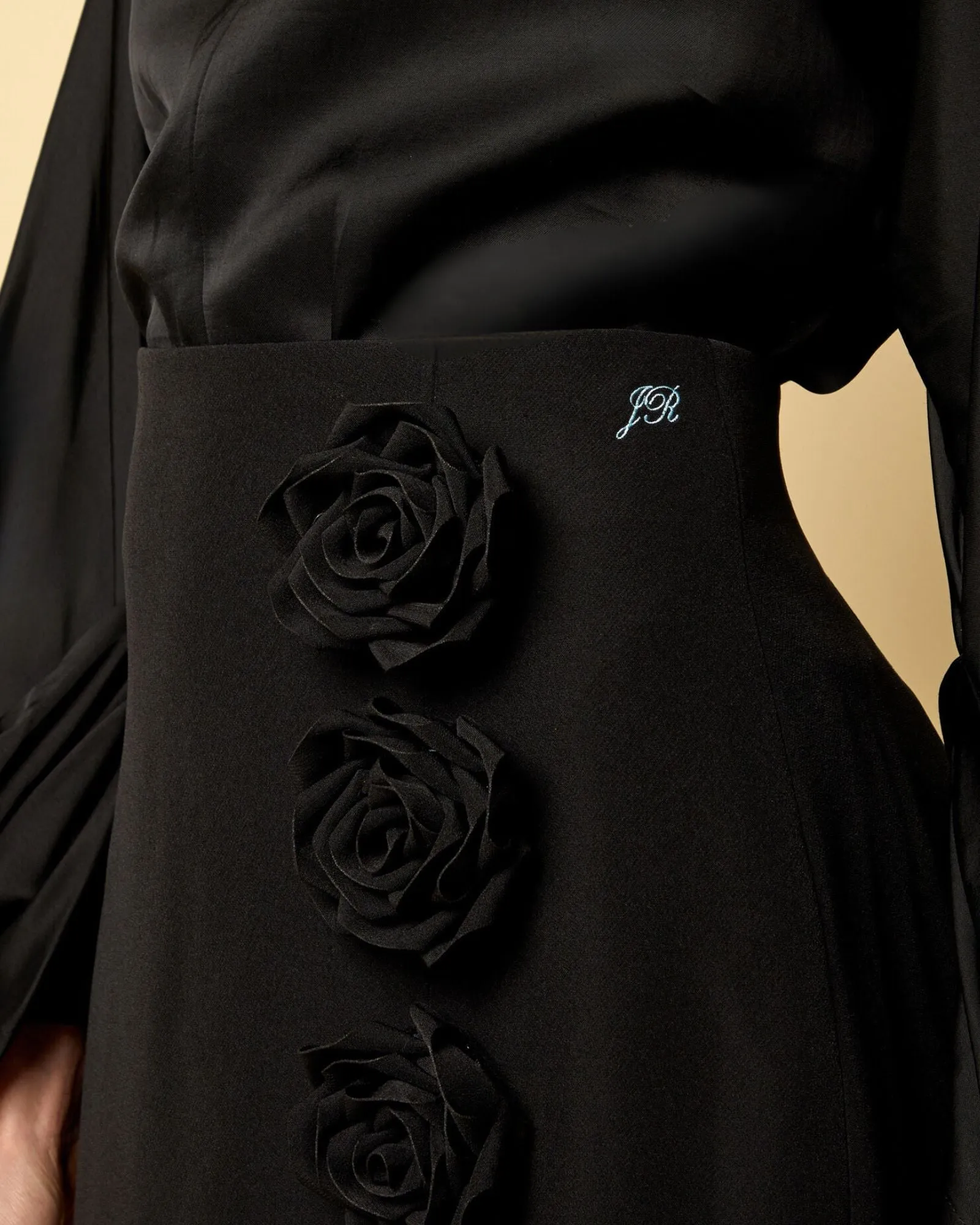 LA ROSETTE SKIRT