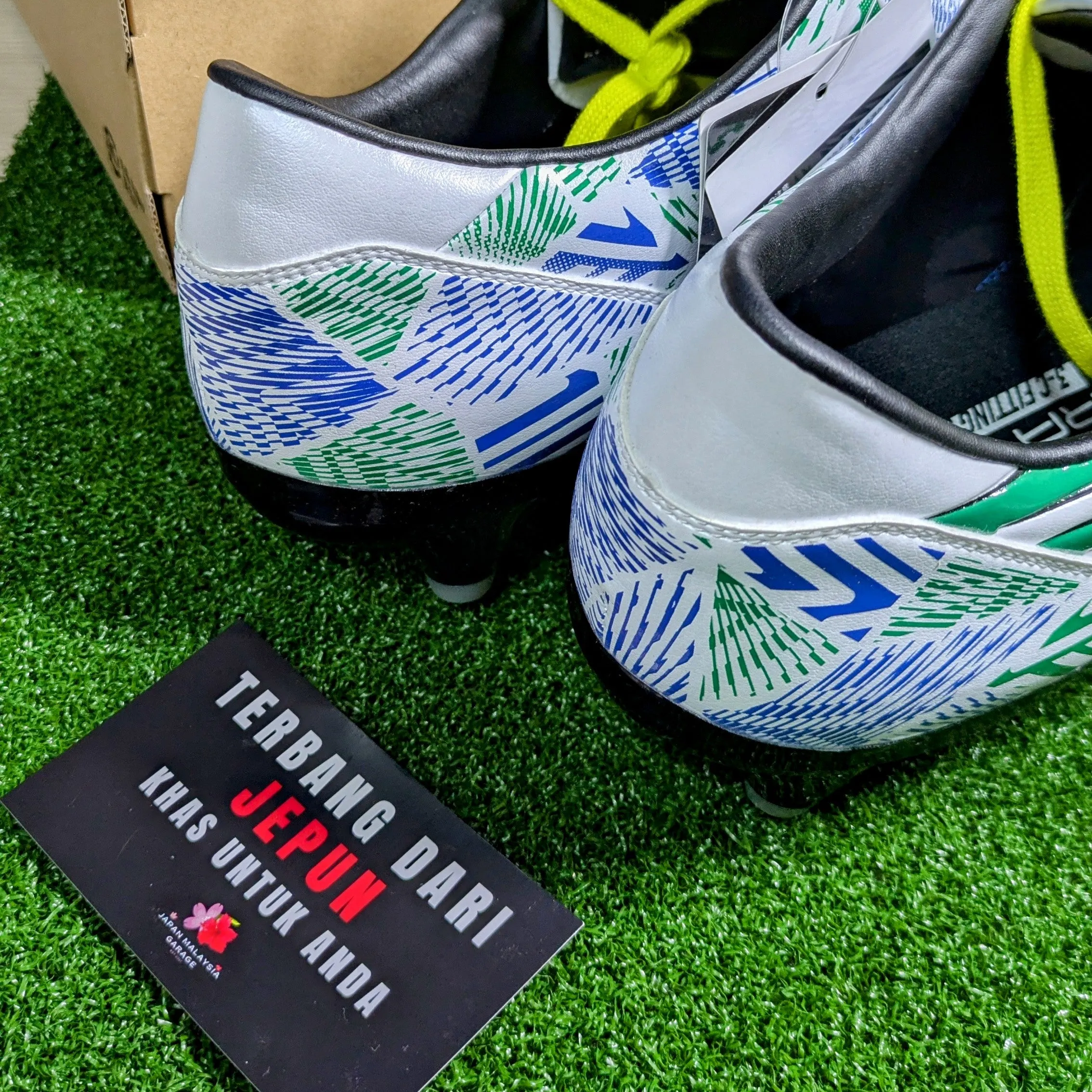Umbro Accerator f-lash HG(White/Green)