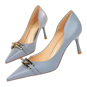 Women's Elegant Metal Design Kitten Heel Pumps